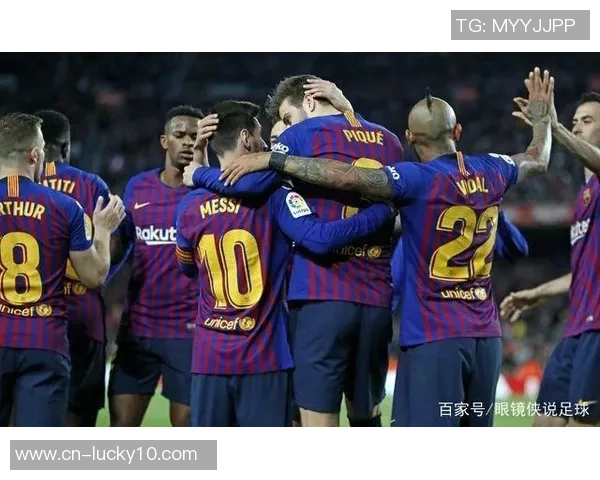 巴萨与里昂对决球员评分分析揭示比赛精彩瞬间与表现差异